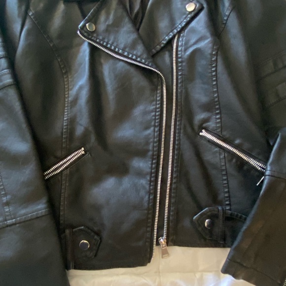 Moto jacket - Picture 2 of 6